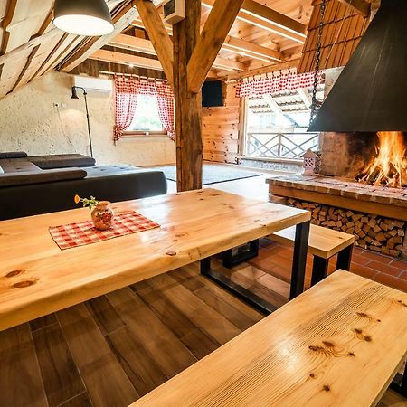 Apartment With Sauna Pr' Geci Добова Экстерьер фото